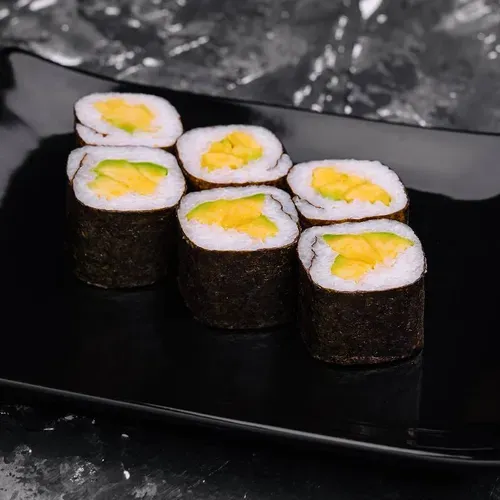 Maki Avocado